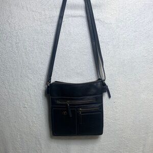 Classic Black Crossbody Shoulder Bag - Women's Everyday Tote